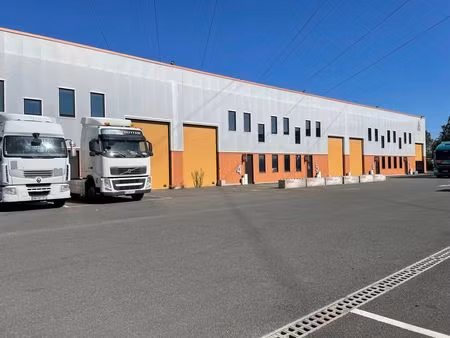 location local d’activités le coudray-montceaux 91830 424m² à 1285m²
