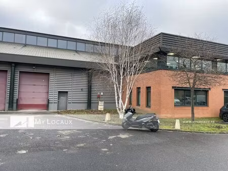 location local d’activités saint-denis 93200 714m²