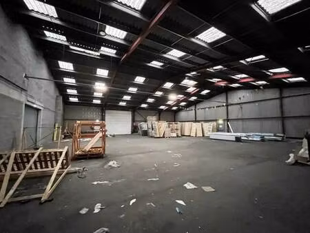 location bureaux 656 m²