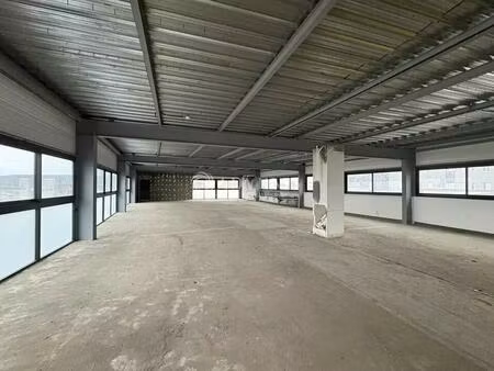location bureaux 448 m²