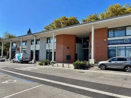 location bureaux 100 m²