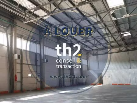 location entrepôt 1 300 m²