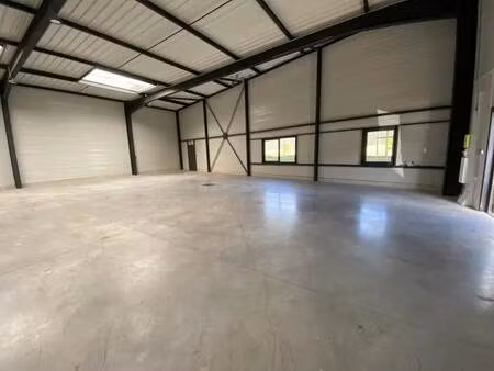 location entrepôt dreux 28100 262m²