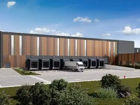 location entrepôt 6 093 m² à 15 000 m²