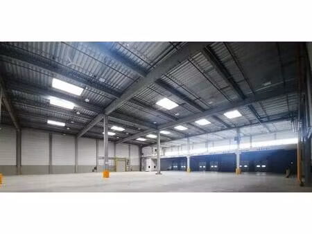location entrepôt gennevilliers 92230 23614m²