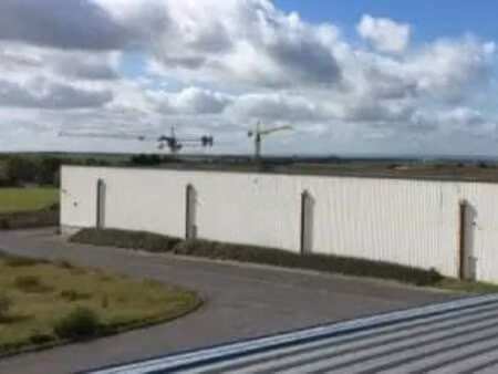 location entrepôt 23 106 m²