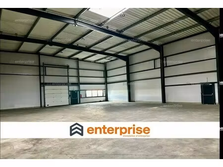location local d’activités albert 80300 716m²