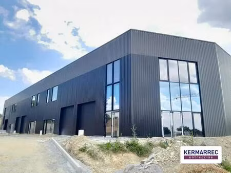 location local d'activités 230 m²