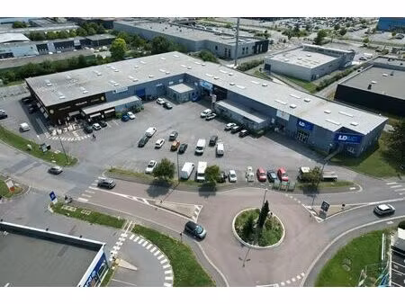 location local d’activités cormontreuil 51350 426m²