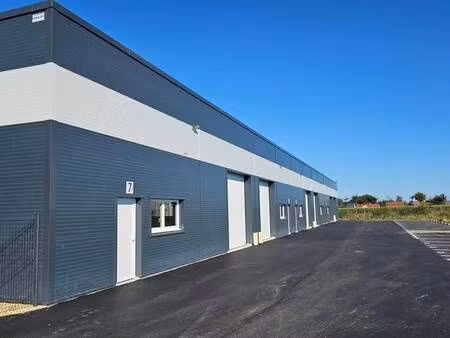 location local d’activités fecamp 76400 99m²