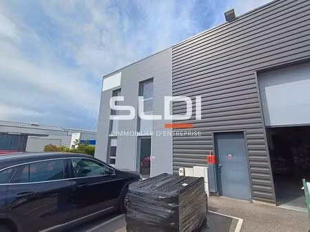 location local d’activités genas 69740 420m²