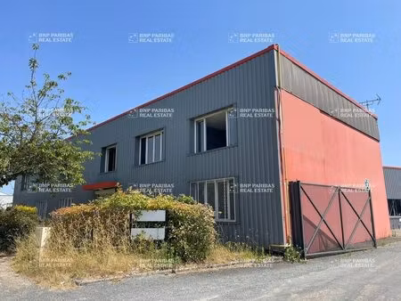 location local d'activités 3 557 m²