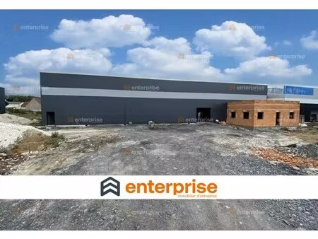 location local d’activités lievin 62800 1050m²