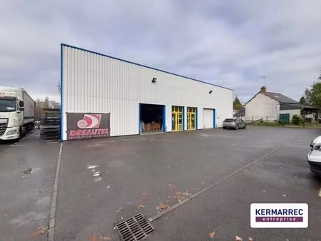 location local d'activités 505 m²