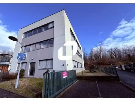 location bureaux 222 m² à 2 890 m²