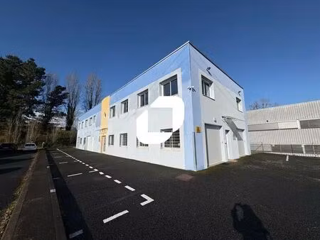 location bureaux 21 m² à 119 m²