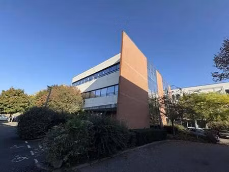 location bureaux 110 m²