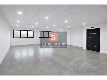 location bureaux 120 m²