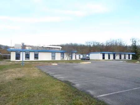 location bureaux 15 m² à 194 m²