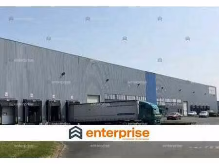 location entrepôt dechy 59187 17507m²
