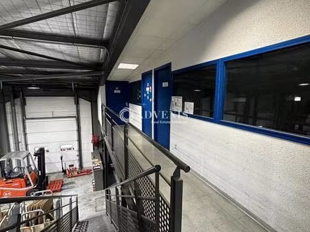 location entrepôt narbonne 11100 527m²