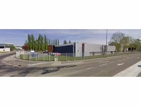 location local d’activités besancon 25000 400m²