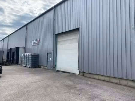location local d’activités chalon sur saone 71100 2700m²
