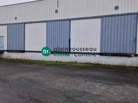 location local d'activités 960 m²