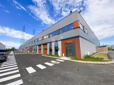 location local d’activités corbeil essonnes 91100 383m² à 3166m²