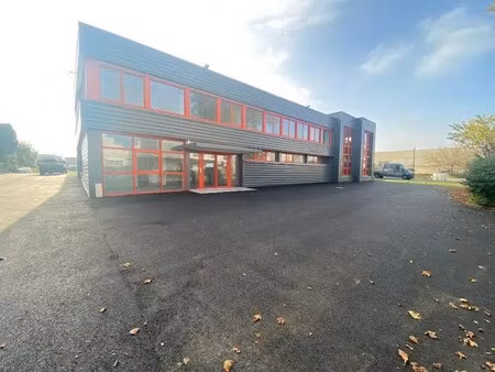 location local d’activités macon 71000 889m²