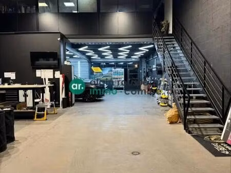 location local d’activités orvault 44700 286m²