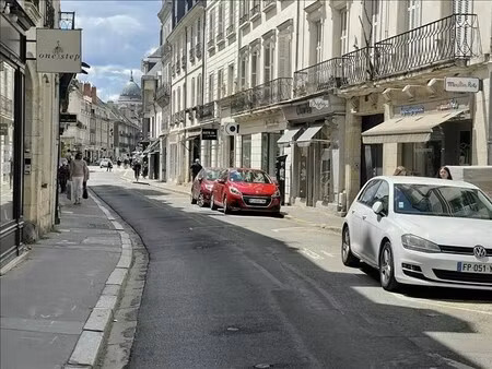 location local d’activités tours 37000 40m²