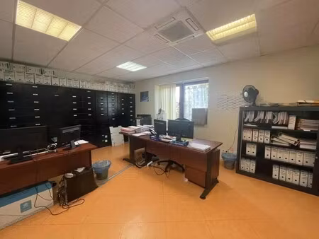location bureaux 134 m²