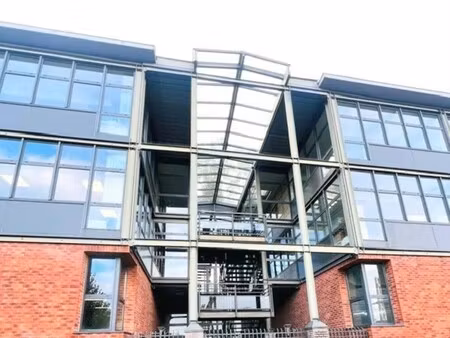 location bureaux 412 m² à 618 m²