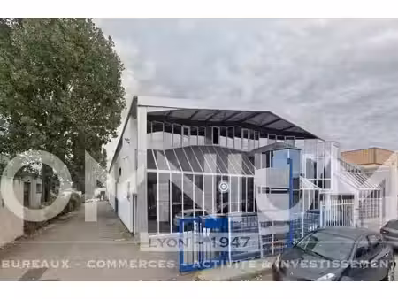 location local d’activités vaulx-en-velin 69120 2140m²