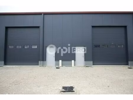 location local d'activités 130 m² à 390 m²