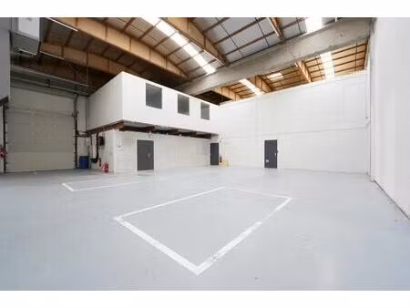 location bureaux 206 m² à 540 m²