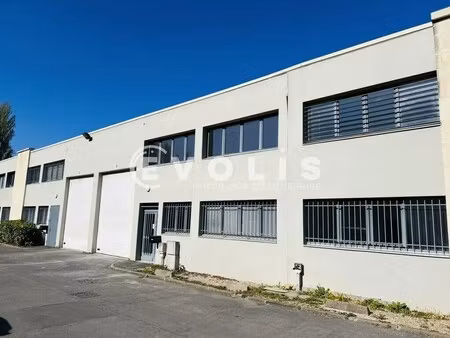location local d’activités emerainville 77184 387m² à 967m²
