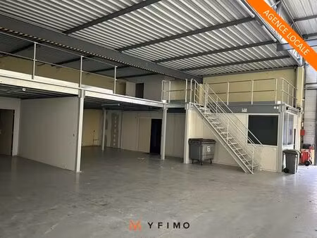 location local d'activités 370 m²