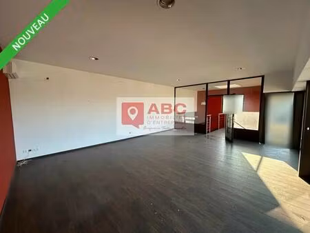 location local d'activités 1 080 m²