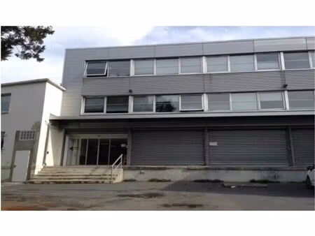 location local d'activités 252 m² à 2 511 m²