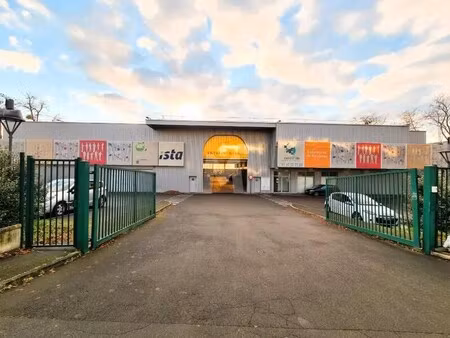 location local d’activités palaiseau 91120 292m²