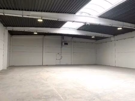 location local d’activités roncq 59223 528m² à 1121m²
