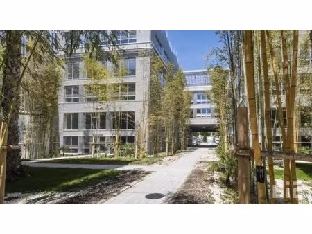 location bureaux 210 m²