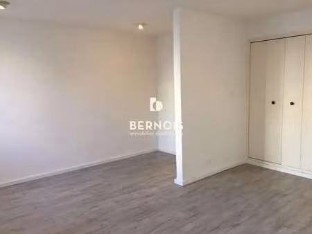 location bureaux 55 m²