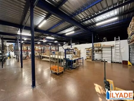 location entrepôt rousset 13790 1344m²