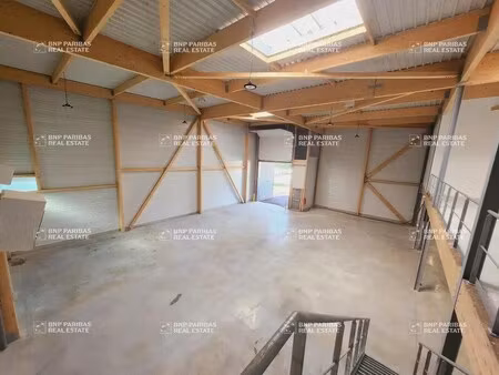 location local d’activités chanteloup-en-brie 77600 1045m²