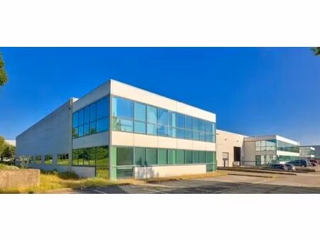 location local d’activités chilly mazarin 91380 1313m² à 3979m²