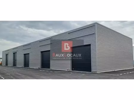 location local d’activités garons 30128 300m² à 440m²