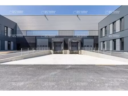 location entrepôt le bourget 93350 1231m² à 7068m²